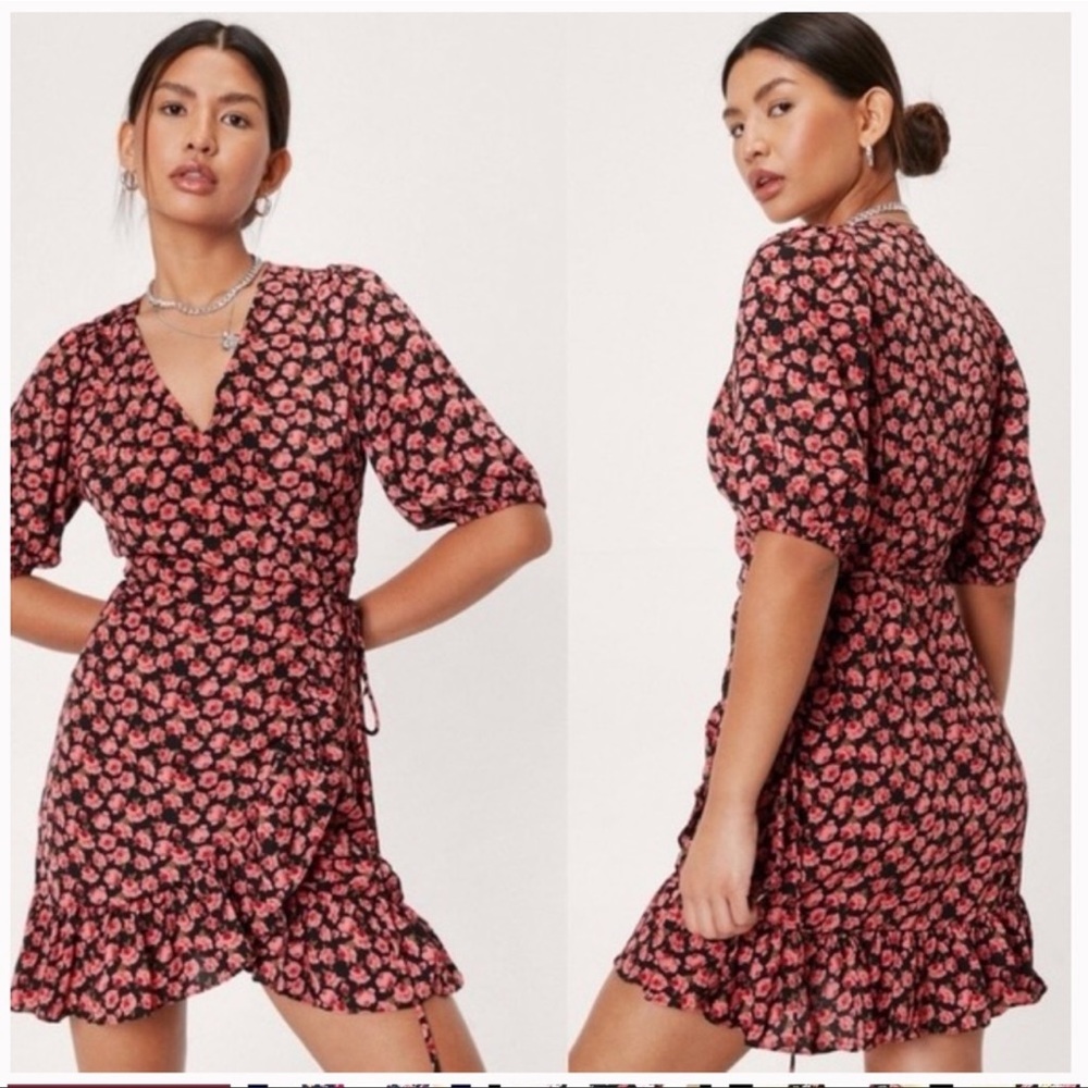 Nasty Gal Rose Floral Mini Wrap Dress Large